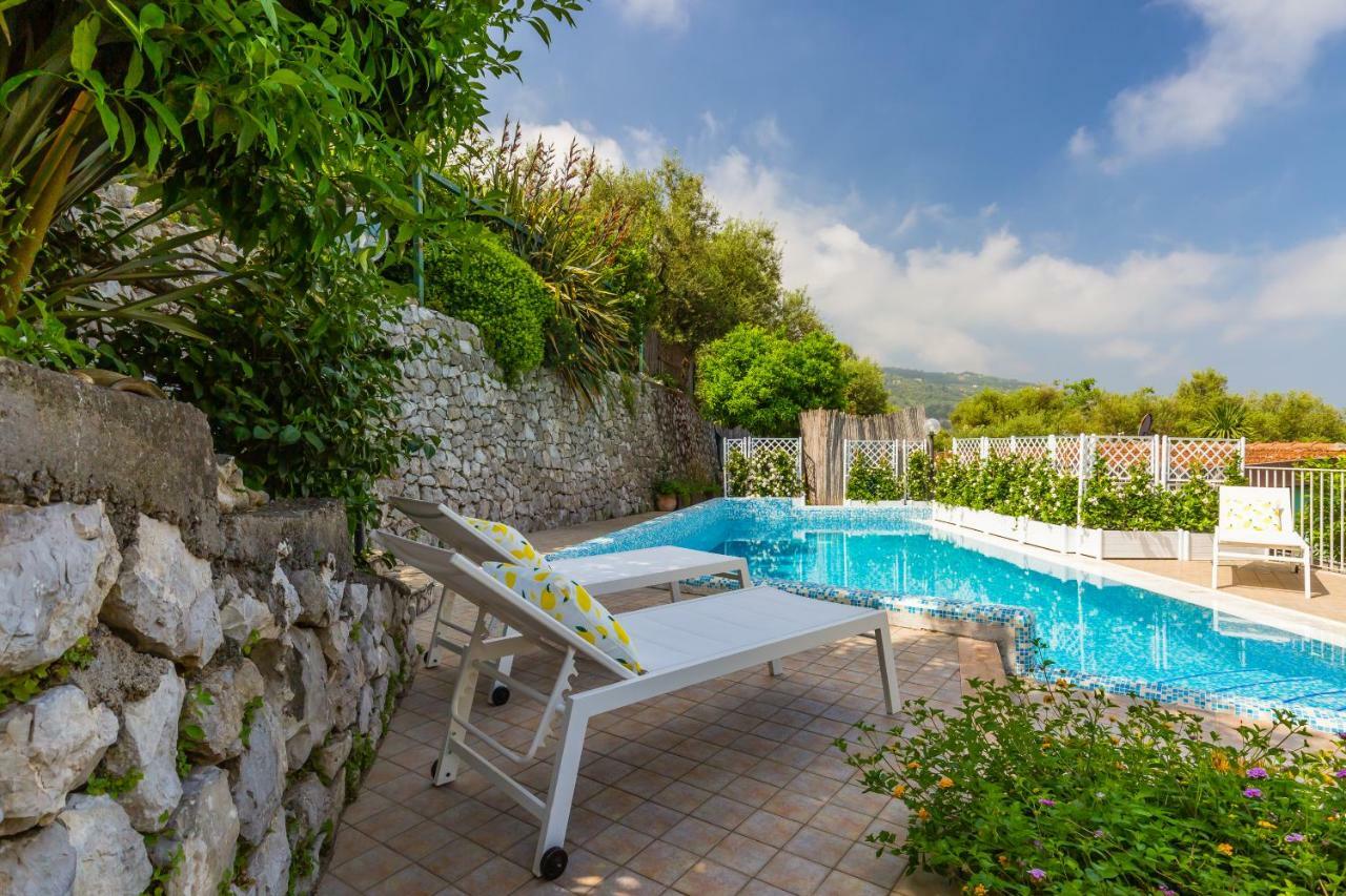 Villa Sorrento Flats Экстерьер фото